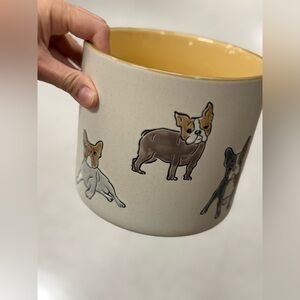 Ceramic Dog planter with Bulldog Design - Cream and Yellow